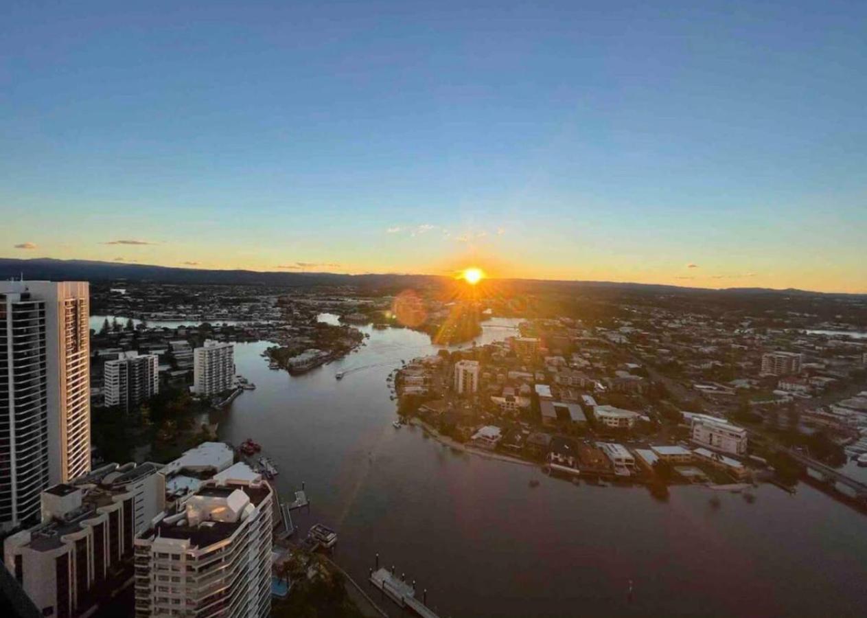 Circle On Cav - Brand New 2-3-4bd Lux Aprt Apartment