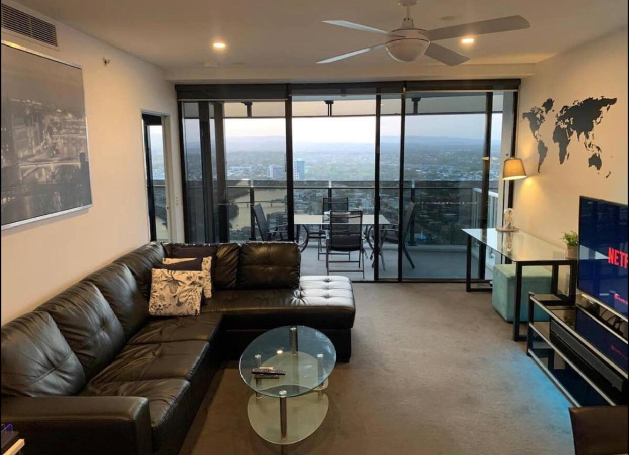 Circle On Cav - Brand New 2-3-4bd Lux Aprt Apartment