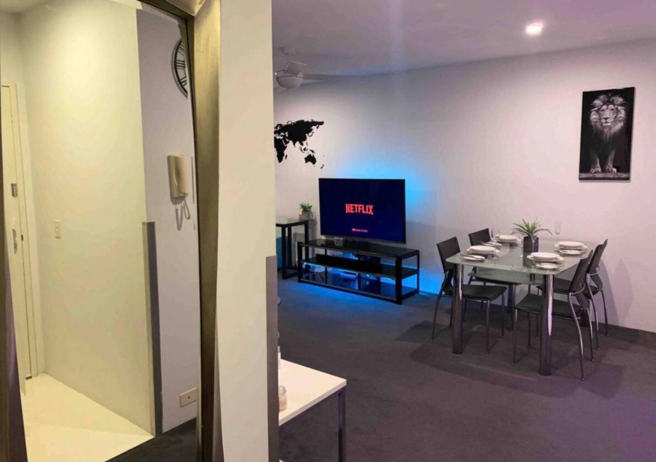 Circle On Cav - Brand New 2-3-4bd Lux Aprt *